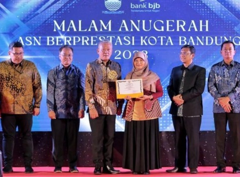 23 ASN Kota Bandung Raih Penghargaan Pada Anugerah ASN Berprestasi 2023